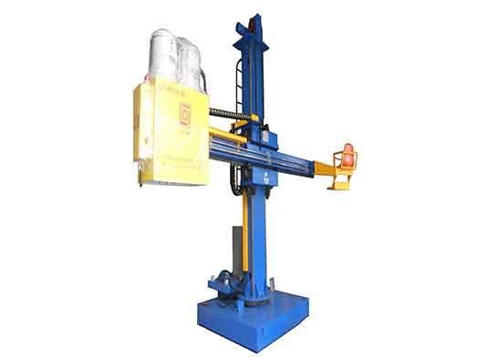 Welding manipulator